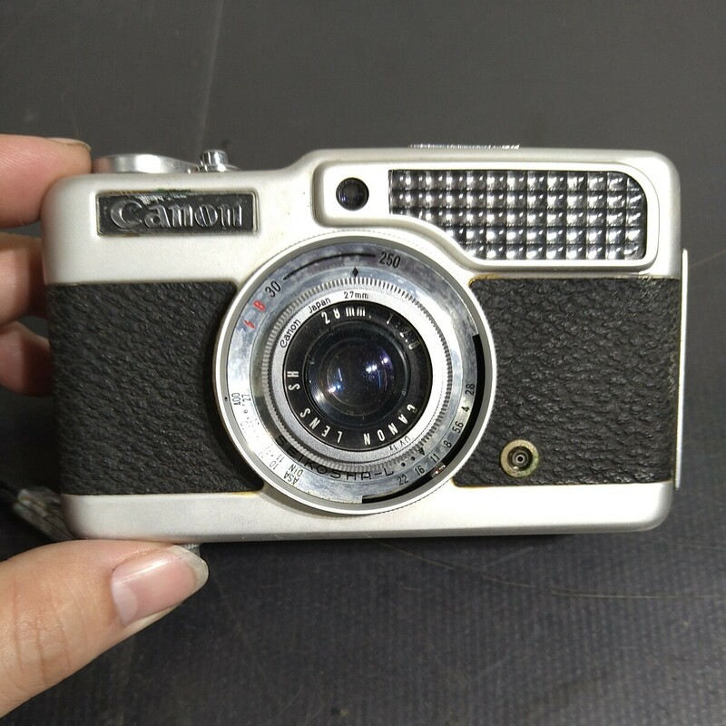 LS023.型番:Demi. フィルムカメラ. Canon. キヤノン.本体のみ.ジャンク