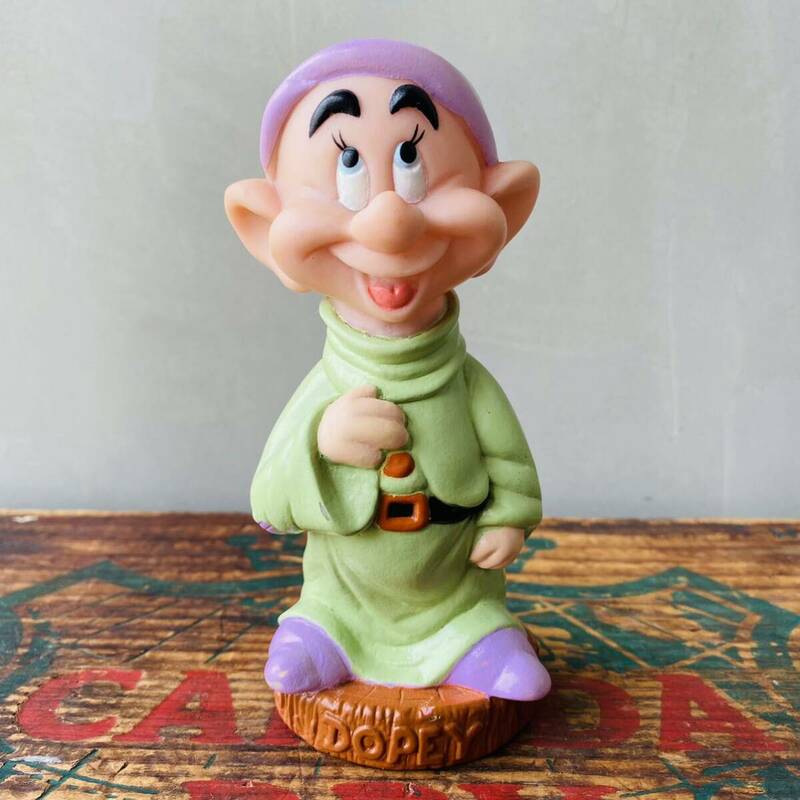 【vintage】Disney toy DOPEY 7人の小人 ドーピー おとぼけ ソフビ