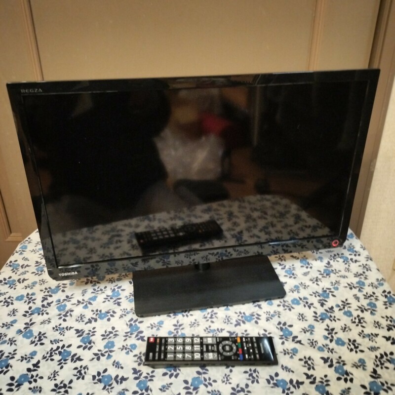 K04206 ◆TOSHIBA/東芝 REGZA 液晶テレビ 23S8 2015年製 リモコン B-CASカード 動作確認済み◆ 