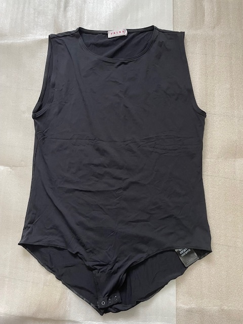 FALKE Bodysuit ノースリーブ　黒　XL 46/48 大きいサイズです!!