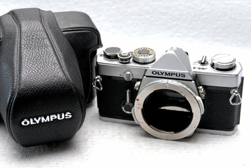 （本物）OLYMPUS オリンパス 希少な高級一眼レフカメラ M-1ボディ 希少・良好品（腐食なし）