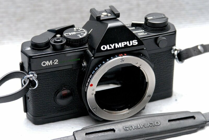 OLYMPUS オリンパス 高級一眼レフカメラ OM-2SP ボディ 希少な作動品 （腐食無し）
