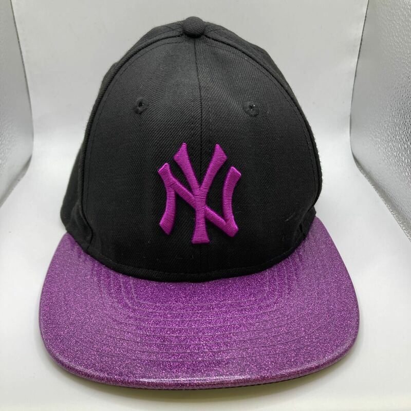 △【T-66】NEW ERA ニューエラ MLB NEW YORK YANKEES ヤンキース 9FIFTY キャップ ナイロン ロゴ刺繍 SNAP BACK ブラック/ピンクラメ 帽子