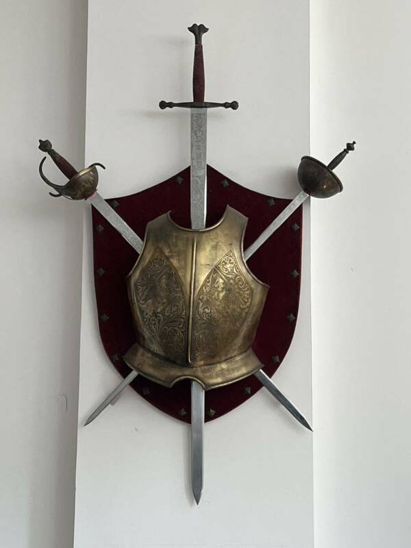 甲冑 胴部分 剣 模造刀 スペイン 飾り オブジェ