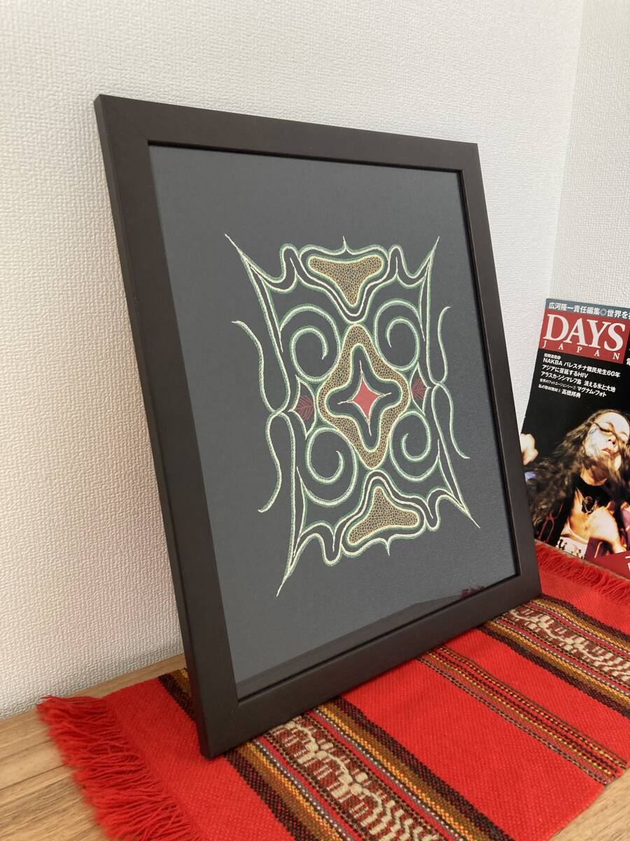 【アイヌ紋様】額装タペストリー 刺子 刺繍 モレウ柄 伝統模様 手芸 ハンドクラフト 布 生地 美術 藝術 北方アート AINU 北海道