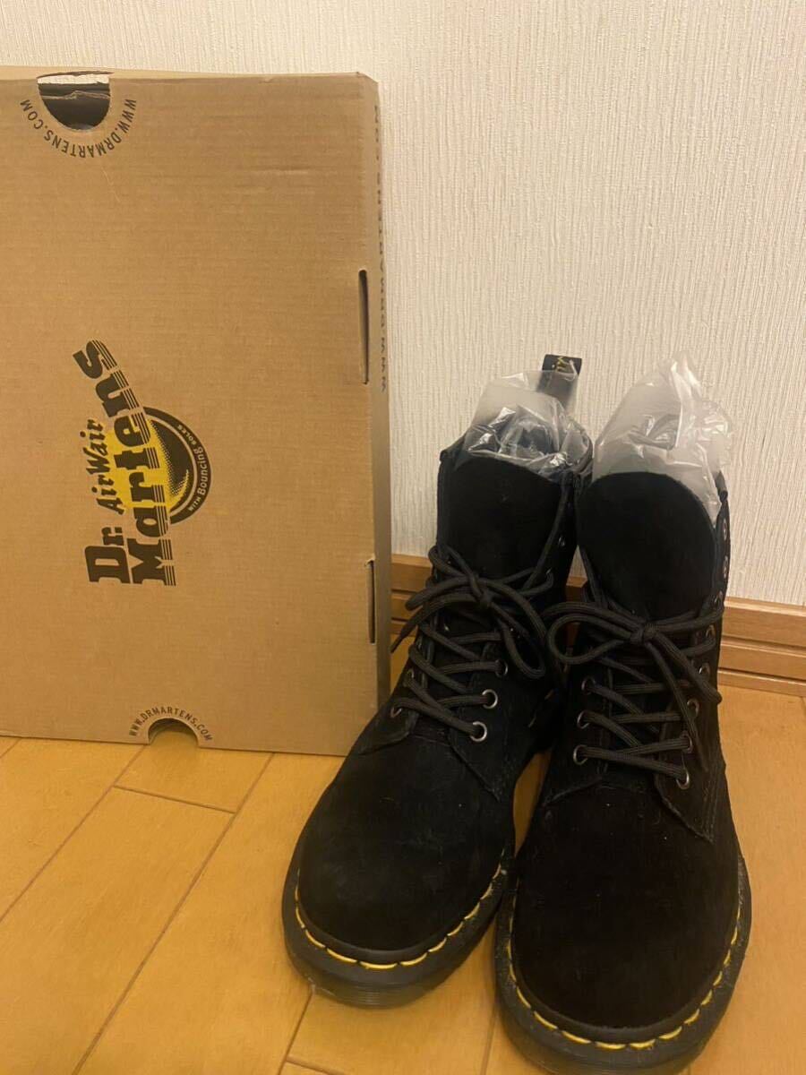 美品◆ドクターマーチン 8ホール Dr Martens レザー レースアップ ブーツ　ソフトバック　ヌバックスエード◆UK5