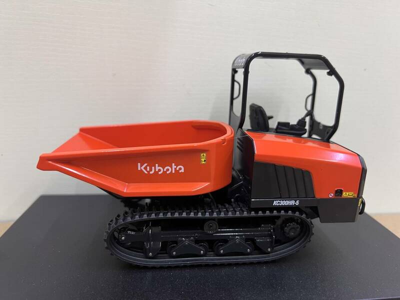 送料無料 1:24 ★KUBOTA クボタ KC300HR-5 クローラーダンプ★運搬車クローラーキャリヤUH8155