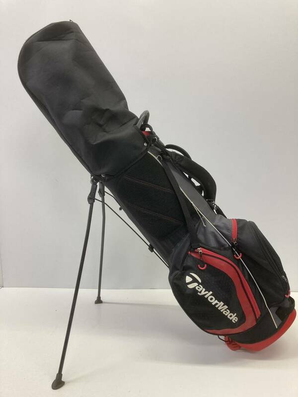 ★◆【USED】TaylorMade キャディバッグ スタンド 軽量約2.3ｋｇ 黒 赤 ヤマト運輸ゴルフ宅急便+カバー代金700円