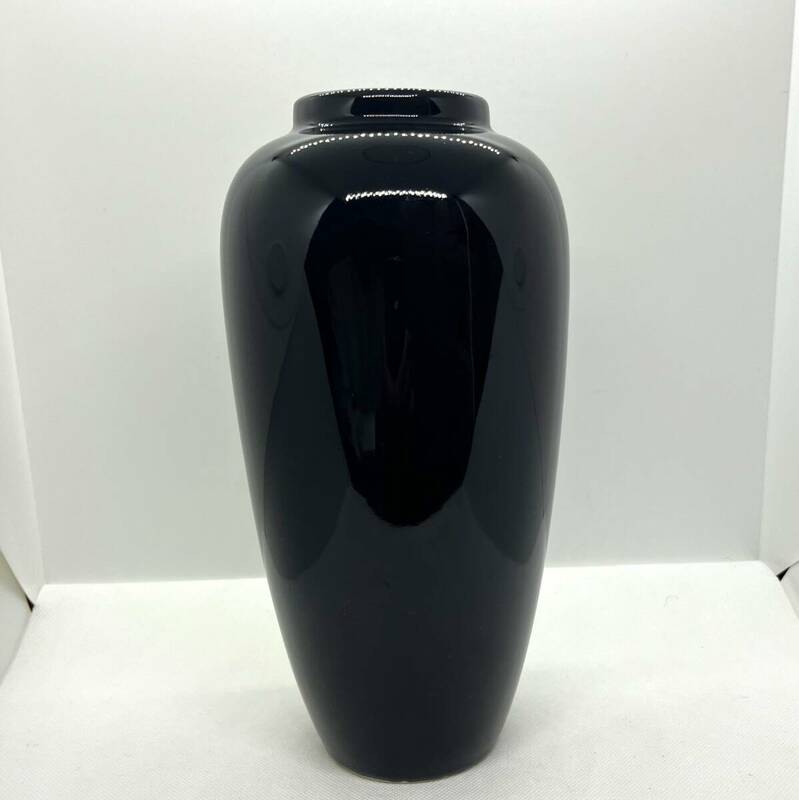 花瓶　花器　陶器　萬古焼　フラワーベース　黒　艶　高さ26㎝　日本製　インテリア　置物/3420-1