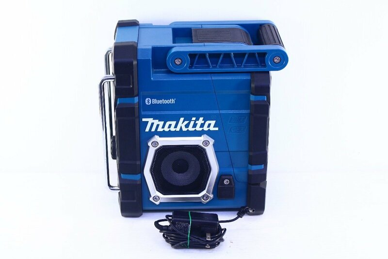 ●makita マキタ MR108 充電式ラジオ Bluetooth対応 スピーカー コードレス ワイヤレス コード付き【10930324】