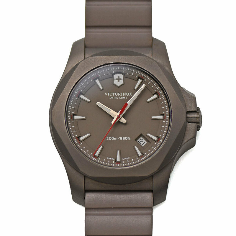 VICTORINOX Swiss Army ビクトリノックス I.N.O.X. チタニウム 241757 クォーツ 200m防水 メンズ 紳士用 男性用 腕時計 中古