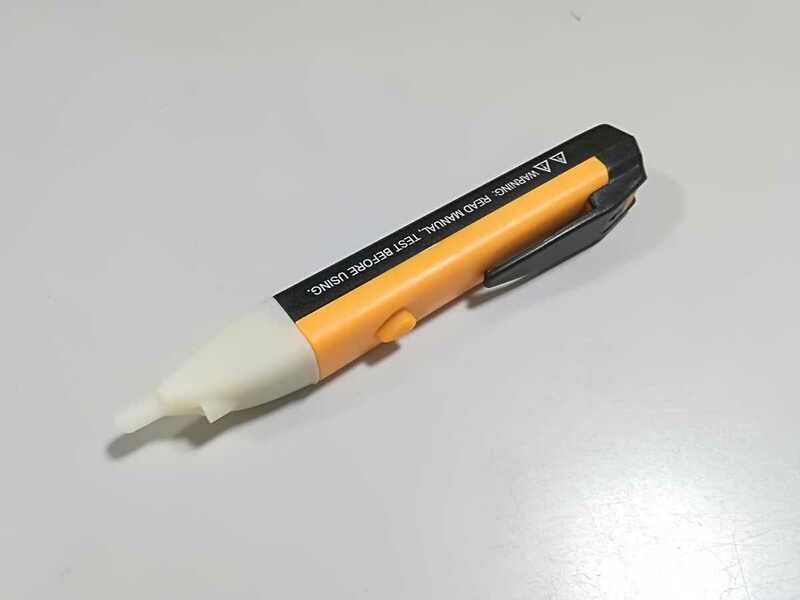 検電器 非接触型電圧テスター AC電圧 ライト 電圧センサー アラーム ペン型 送料無料