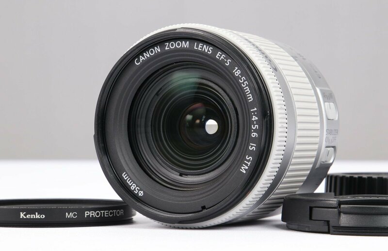 【 美品 | 動作保証 】 Canon EF-S18-55mm F4-5.6 IS STM シルバー 【 レンズプロテクター 追加付属 】
