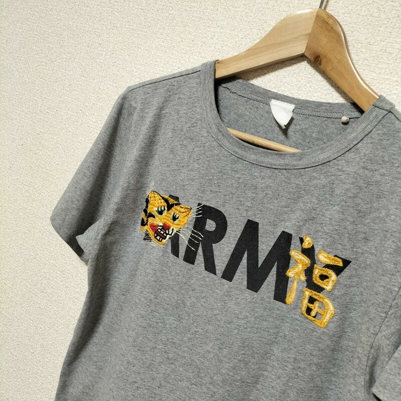 ☆HOUSTON ヒューストン スーベニア ベトジャン Tシャツ ARMY 虎 福 刺繍デザイン トップス 半袖 グレー ユニオントレーディング 古着 USED