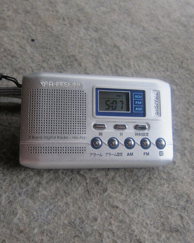 松本技研 A-FEELING デジタル AM/FMポケットラジオ YRD-P221 整備 動作確認品 11-39-1