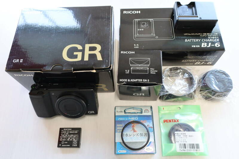 美品 付属品箱有 RICOH GR2 リコー GRⅡ オプション多数 コンパクトデジタルカメラ APS-C 黒