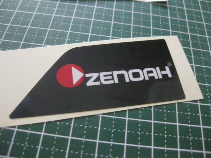 ラベル GZ3950EZ ブレーキクラッチカバー用 ゼノア ZENOAH シール デカール ステッカー チェンソー 純正 GZ4350EZ GZ3900EZ GZ4300EZ