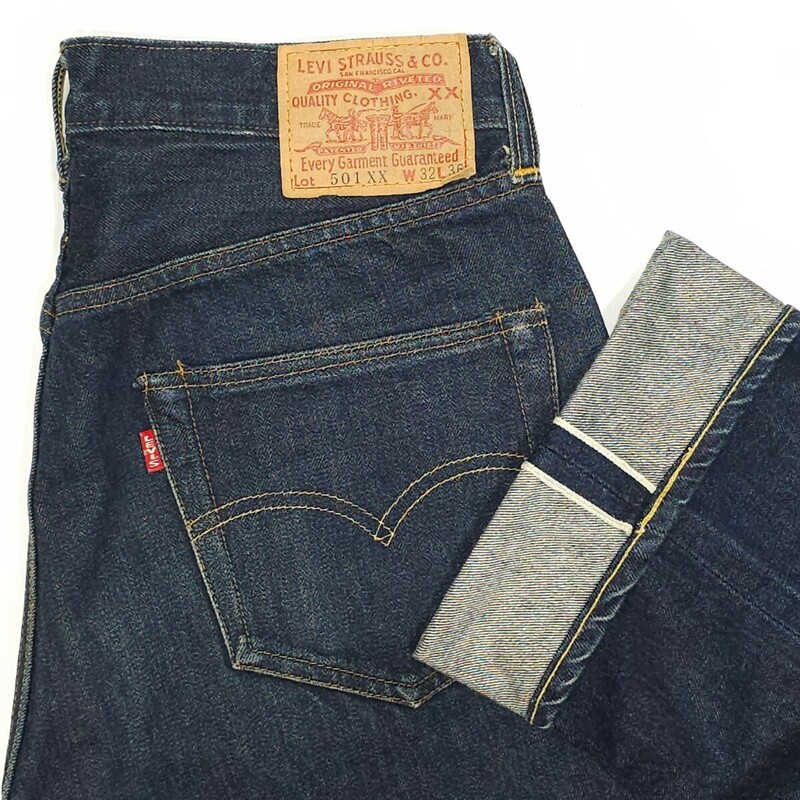 濃紺！米国製Levi'sリーバイス☆501XXヴィンテージ復刻ジーンズW32ジーパン赤耳デニムパンツBIG-EビッグEアメリカ製USA製バレンシア工場555