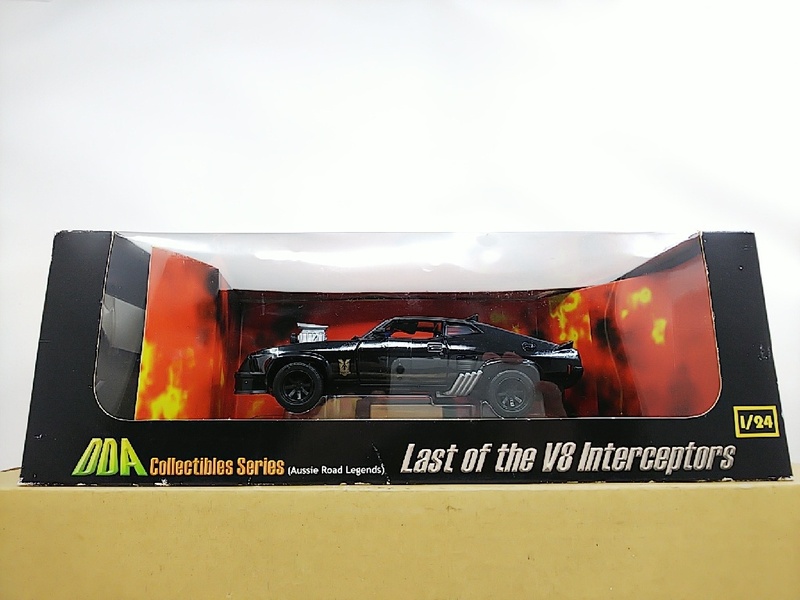 ■ DDA Collectibles 1/24 Series Last of the V8 Interceptors Limited Editon インターセプターダイキャストミニカー