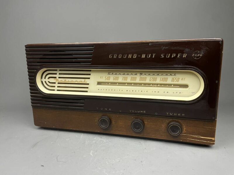 D9) 昭和レトロ ナショナルラジオ National 松下電器 BL-105 真空管ラジオ 当時物 通電確認済み スーパーラジオ インテリア