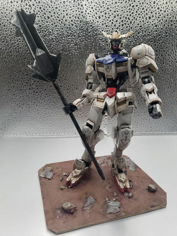 バンダイ 1/144 HG ガンダムバルバトス　自作台座　素人製作　素人塗装品