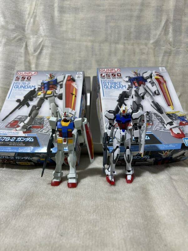 C852 バンダイ ガンプラ RX-78-2 ガンダム ストライクガンダム 完成品 箱あり 2点 コレクション