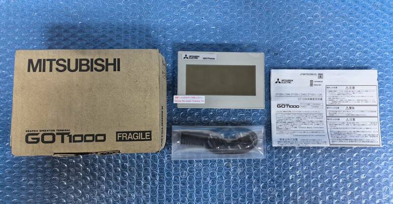 [CK22006] MITSUBISHI 三菱電機 GOT1000 GT1020-LWL タッチパネル 表示器 在庫複数あり 未使用品