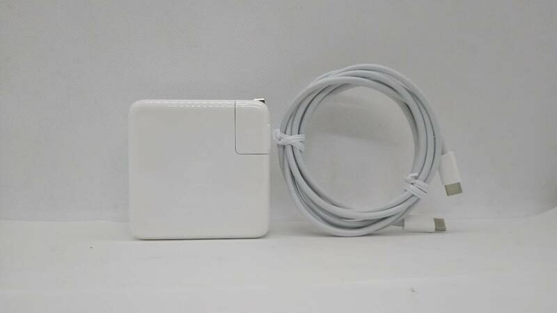 ● Apple純正 67W USB-C Power Adapter ACアダプタ MKU63AM/A A2518