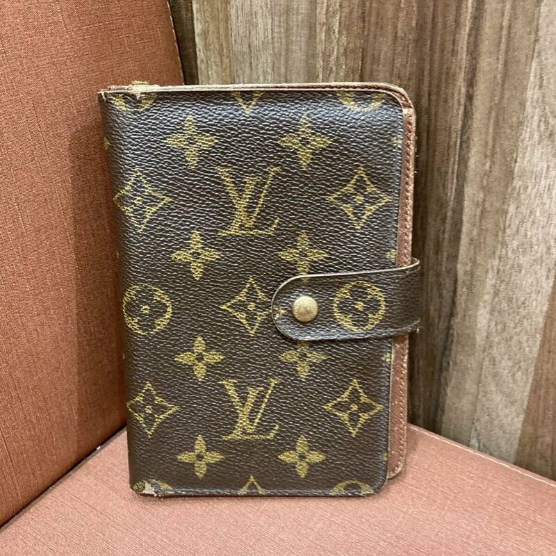 LOUIS VUITTON ルイヴィトン モノグラム 財布 二つ折り財布 長財布 ポルトパピエジップ レディース メンズ おしゃれ 人気 小物