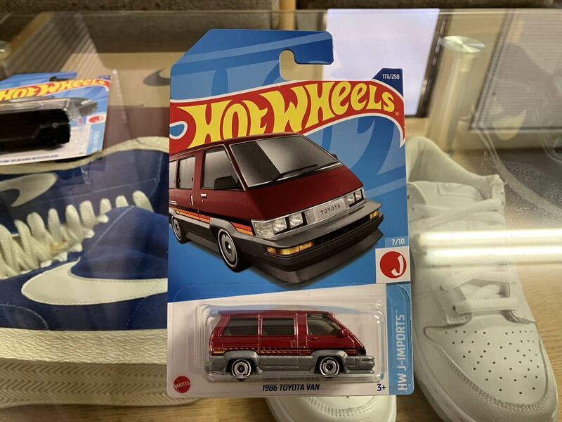 hot wheels 1986 toyota van