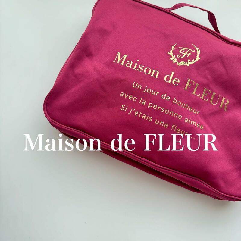 Maison de FLEUR　メゾンドフルール　トラベル　ポーチ　ピンク系