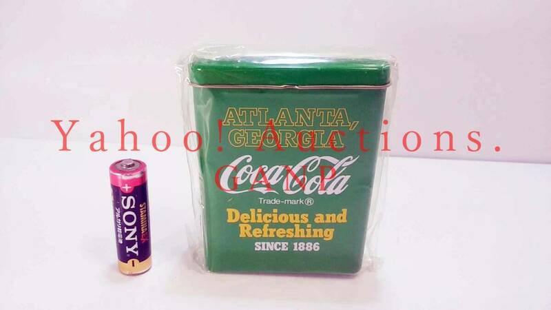 COCA-COLA FREE CASE /ACCESSORY CASE /コカ・コーラ　フリーケース　GREEN(緑色)　小物入れ・ブリキ缶・キャンディー缶　　新品・未開封品