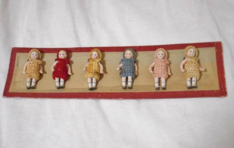 アンティーク ドイツ製 Hertwig ミニチュア人形　6体セット　ビスクドール　かぎ針編み服　1915年頃 　カード 　人形☆