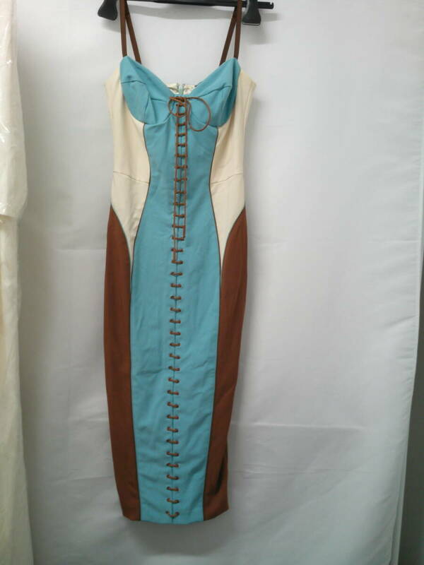 ELISABETTA FRANCHI (エリザベッタフランキ)　ロングワンピース　ドレス　キャミソールワンピ　ノースリーブ　サイズ40　イタリア製