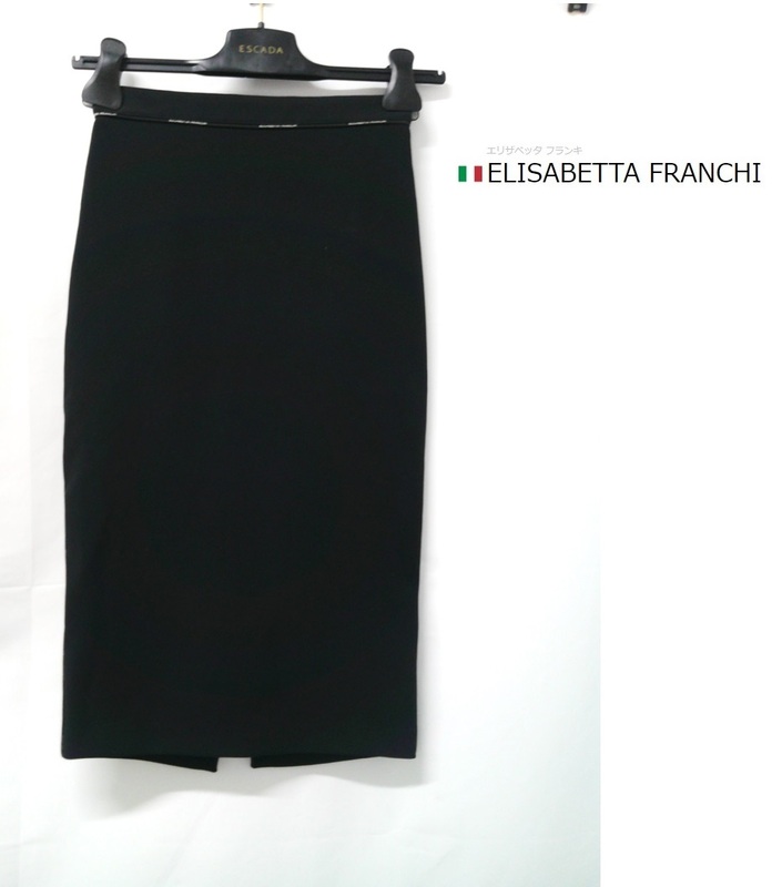 ELISABETTA FRANCHI (エリザベッタフランキ) タイトスカート　ブラック　黒　ひざ丈スカート　 サイズ38　 イタリア製