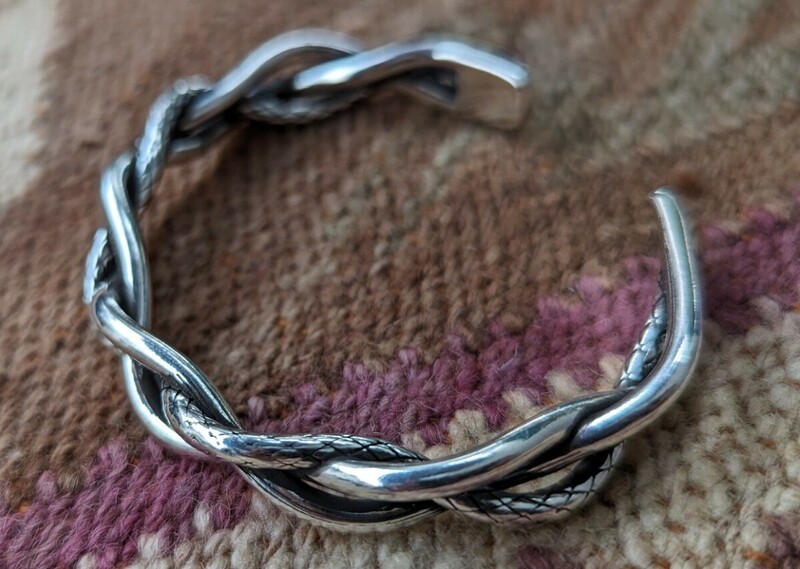 925 STERLING SILVER BANGLE/シルバーバングル/シルバーアクセサリー ブレスレット 三つ編み 蛇柄　ユニセックスアクセサリー バングル