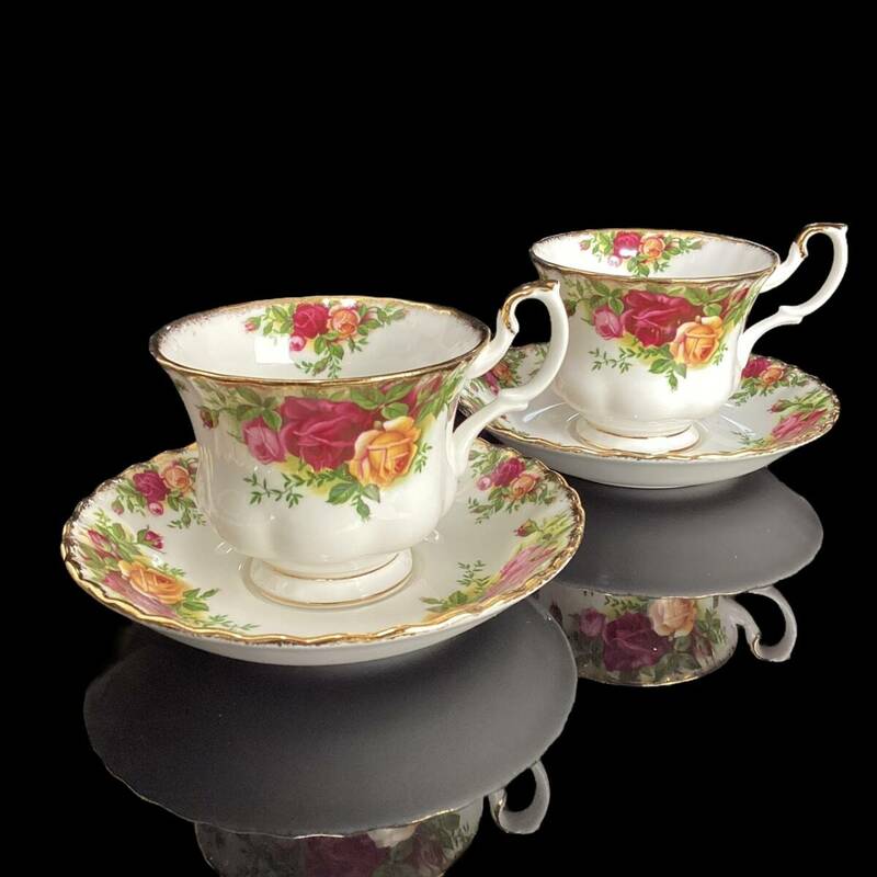 ★英国製★ Royal Albert ロイヤルアルバート オールドカントリーローズ カップ＆ソーサー 2客 ペア モントローズシェイプ