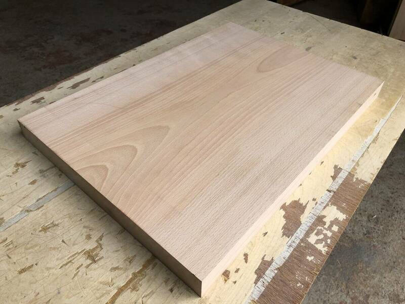 送料無料！【S836H】ブナ 532×370×37㎜ 板材 乾燥材 木工 DIY 材木 天然木 無垢材《銘木すずめや》