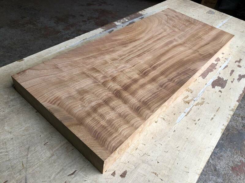 送料無料！【U44A】欅 720×305×52㎜ ケヤキ 極上杢 乾燥材 木工 DIY 材木 天然木 無垢材《銘木すずめや》