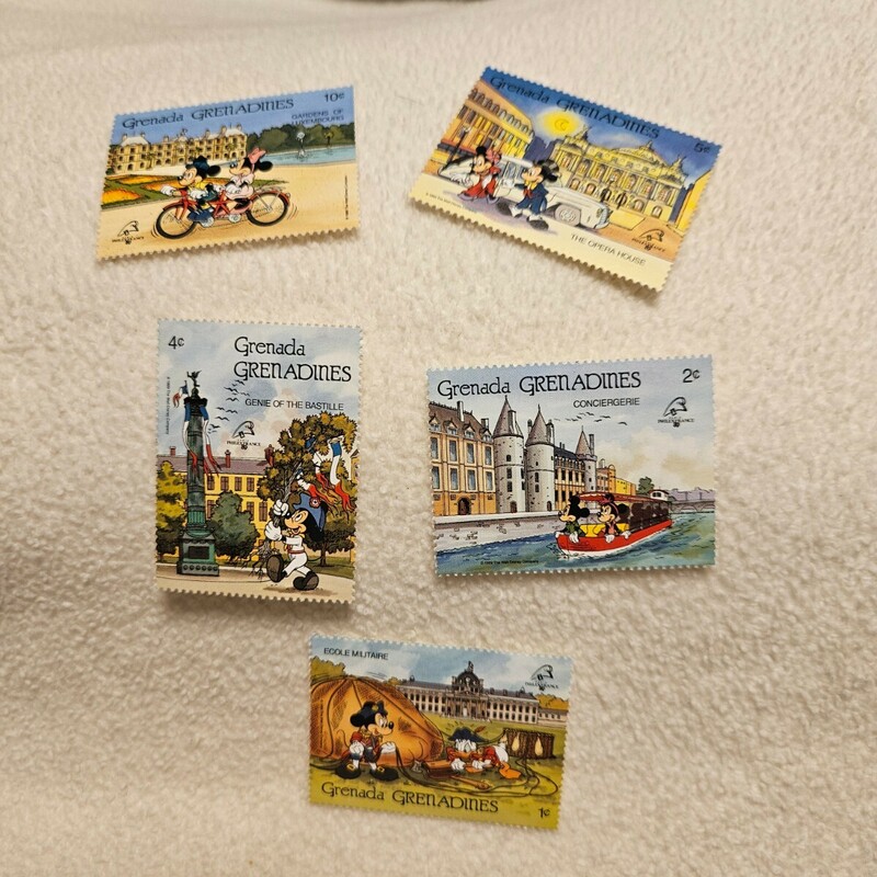 ディズニー　スタンプコレクション　グレナダ　5枚　切手風　シール　Disney　