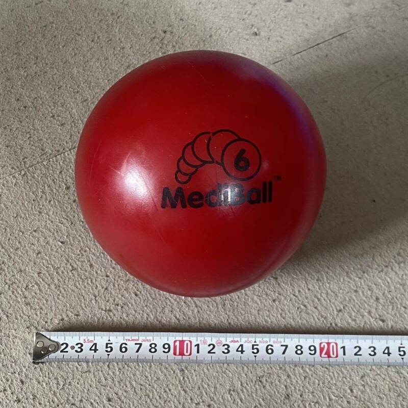 メディシンボール Medicine Ball 6 ポンド ３ｋｇ弱 赤　運動器具　トレーニング