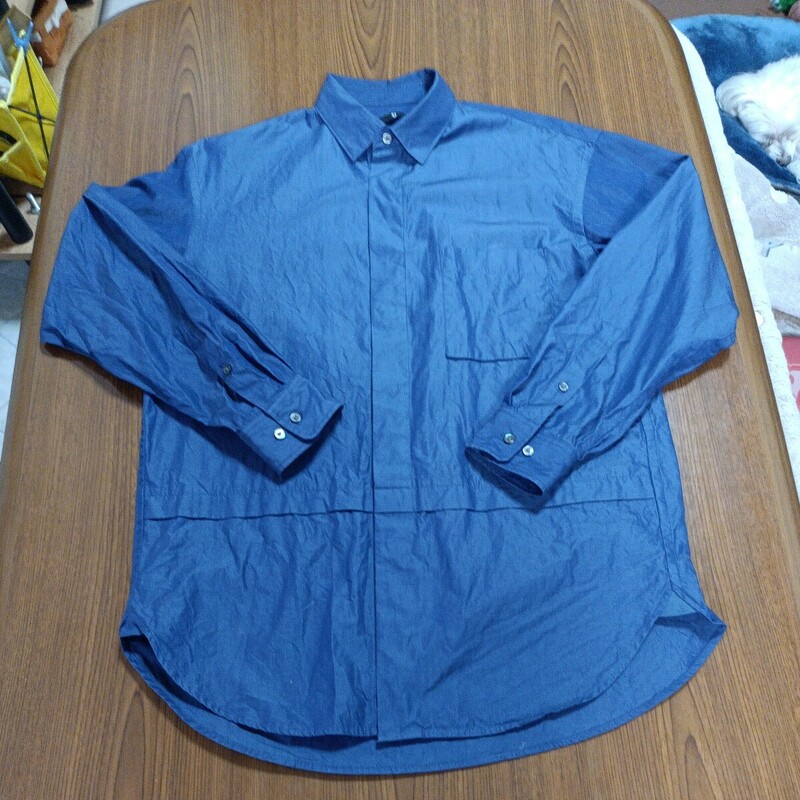 UNIQLOユニクロ　＋J　シャツ(長袖)　Sサイズ　オーバーサイズ　レギュラーカラー　紺ネイビー濃いブルー　無地　綿１００％　春夏SS