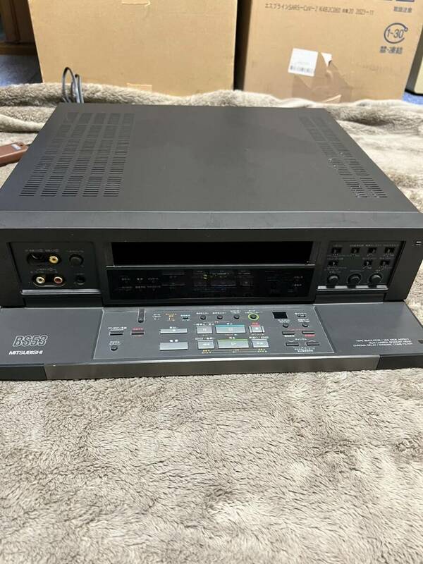 ジャンク 三菱 VHSビデオカセットレコーダー HV-BS5 MITSUBISHI 通電確認済み 開閉部分壊れ 部品取りとして