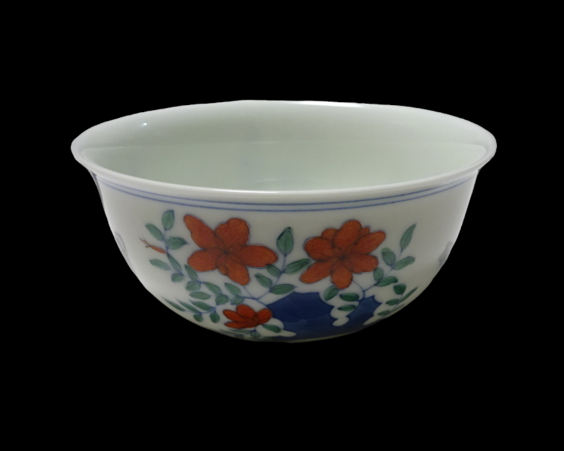中国美術　粉彩 染付鶏図碗　直径約8.3cm　（検）青華 染付 碗 茶碗 鉢 唐物 古玩 骨董品
