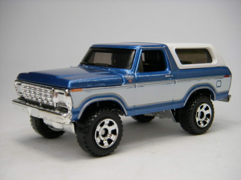 マッチボックス (青白) '78 フォード ブロンコ ＜ルース＞ Matchbox