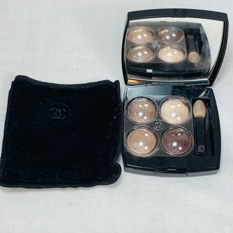 CHANEL シャネル レ キャトル オンブル 226 ティセ リボリ 〈アイシャドウ〉 003 USED品 