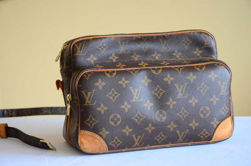 LOUIS VUITTON ルイヴィトン モノグラム ショルダーバッグ ナイル M45244 AR4112 ベルト切れ