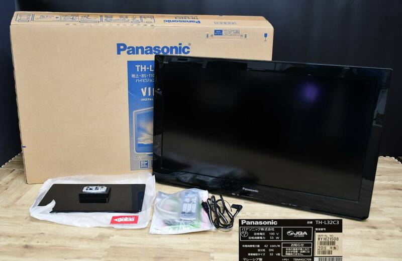 OY4-15【現状品】Panasonic パナソニック VIERAビエラ TH-L32C3 2011年製｜液晶カラーテレビ・32V型・電源コード・リモコン付｜通電確認済