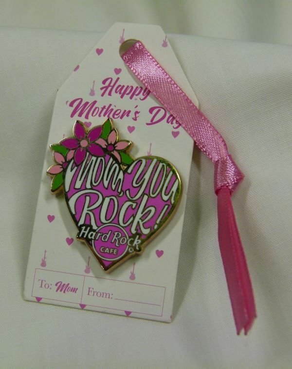 [IM] ハードロックカフェ　ピンバッジ　母の日　mother’s day 　Hard Rock Cafe　Pin ハート形