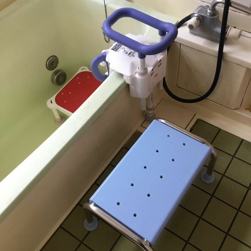 介護用品　安寿浴槽台　浴槽手すり　シャワーチェアー高価3点セット使用2回　取説付